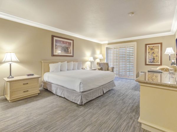 Indian Wells Resort Hotel