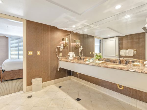 Indian Wells Resort Hotel