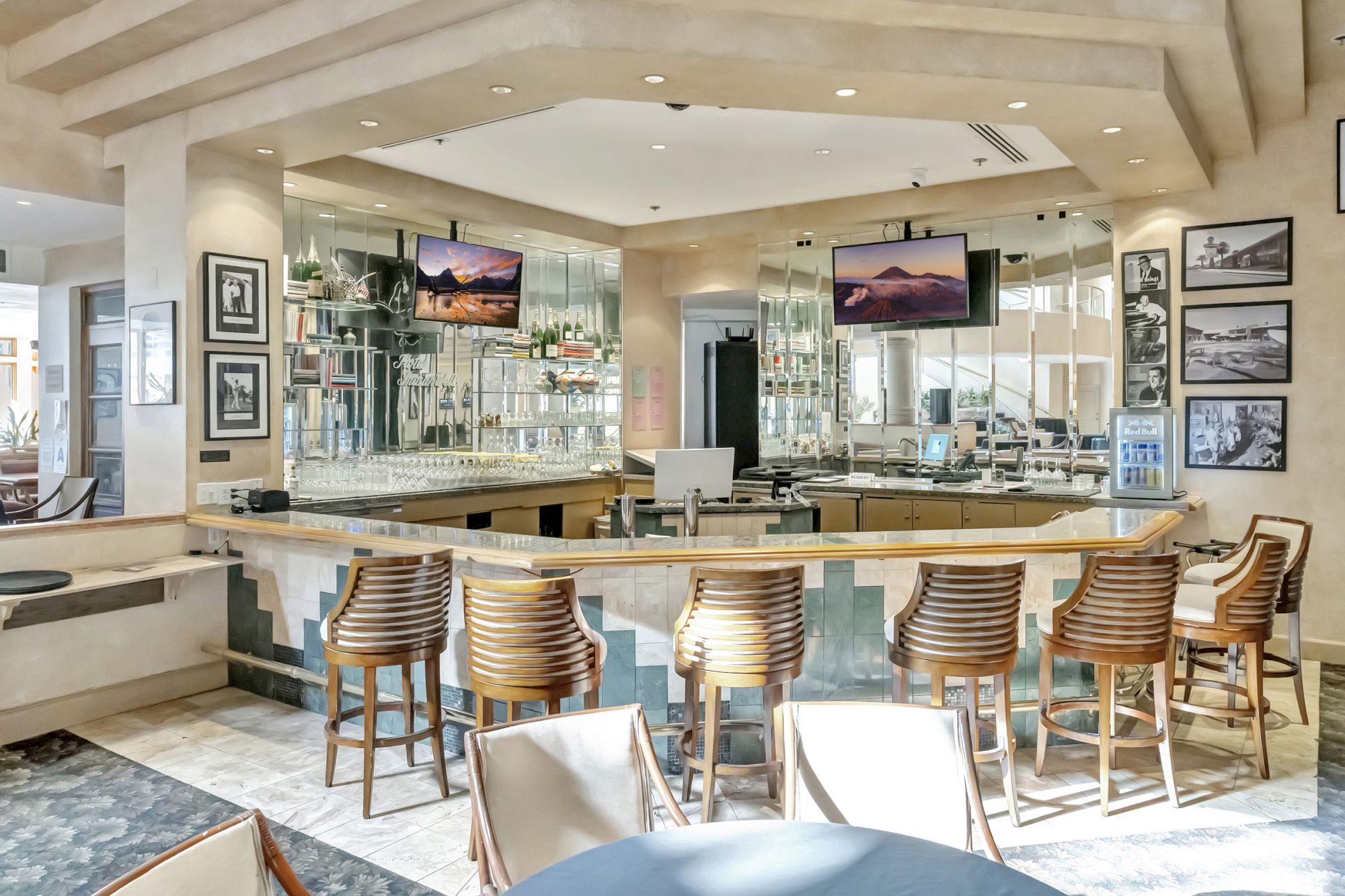 Indian Wells Resort Hotel