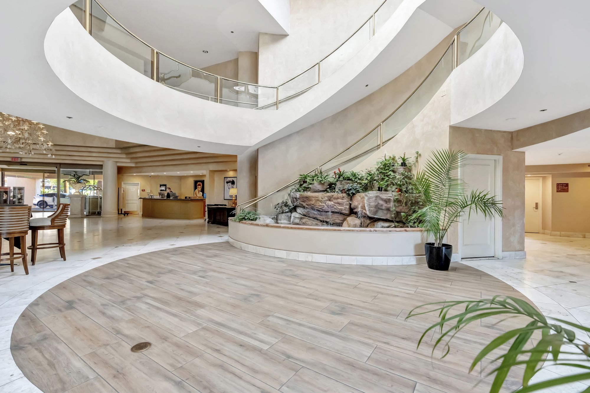 Indian Wells Resort Hotel