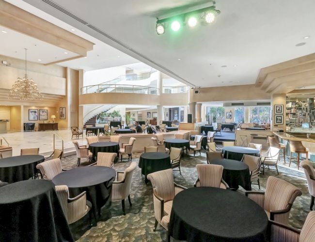 Indian Wells Resort Hotel