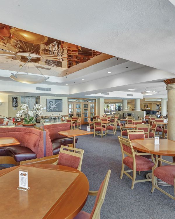 Indian Wells Resort Hotel