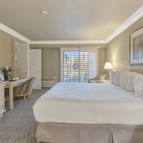 Indian Wells Resort Hotel