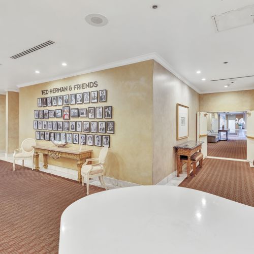 Indian Wells Resort Hotel